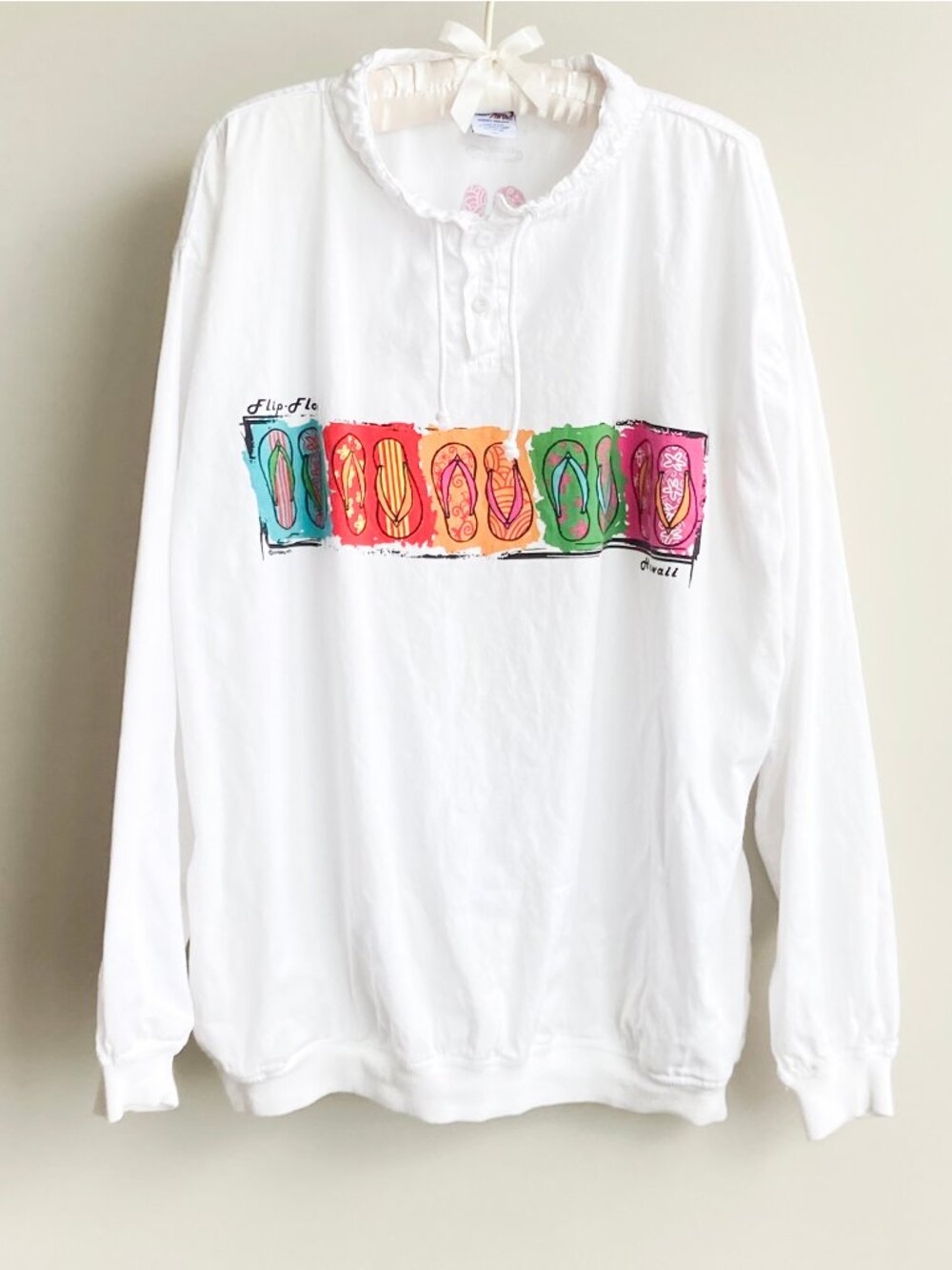 Crazy Shirts Hawaii Flip-Flop Print Cotton Pullover